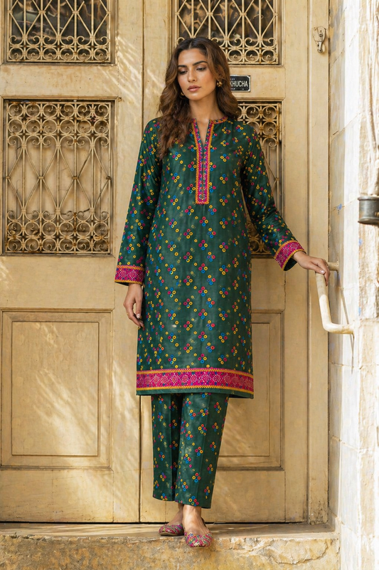 Dark green printed 2 piece lawn suit for women with floral pattern and pink detailing